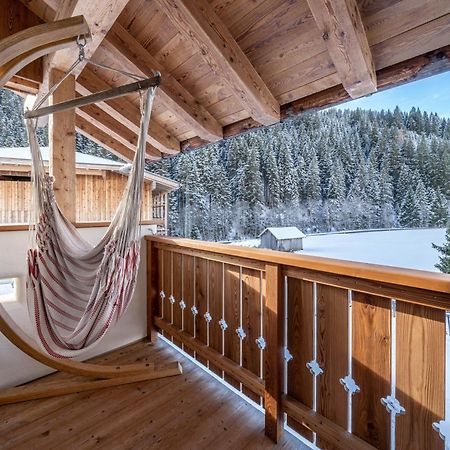 Ferienhaus Larch Soge Apt Karin Racines Dış mekan fotoğraf