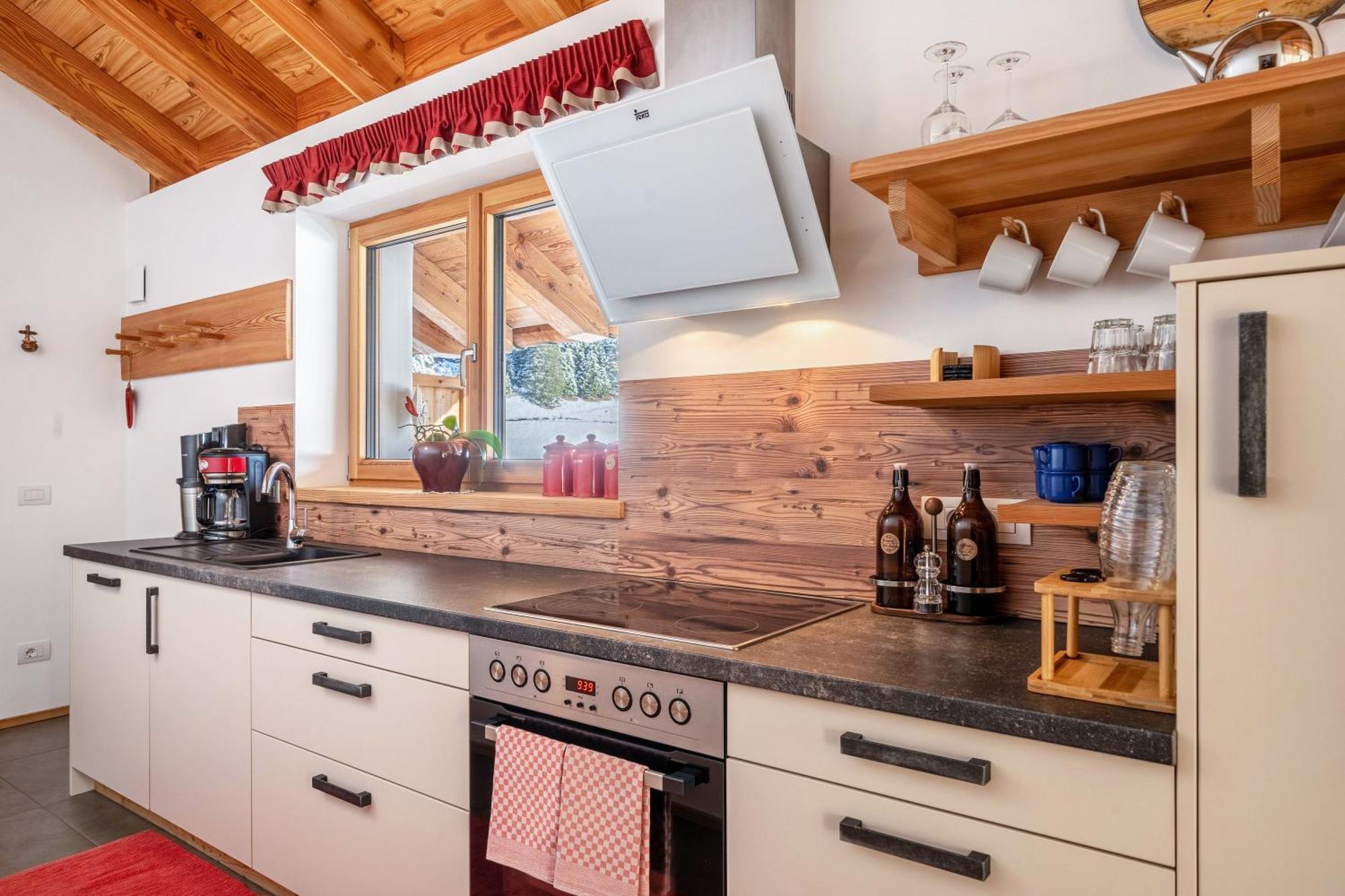 Ferienhaus Larch Soge Apt Karin Racines Dış mekan fotoğraf
