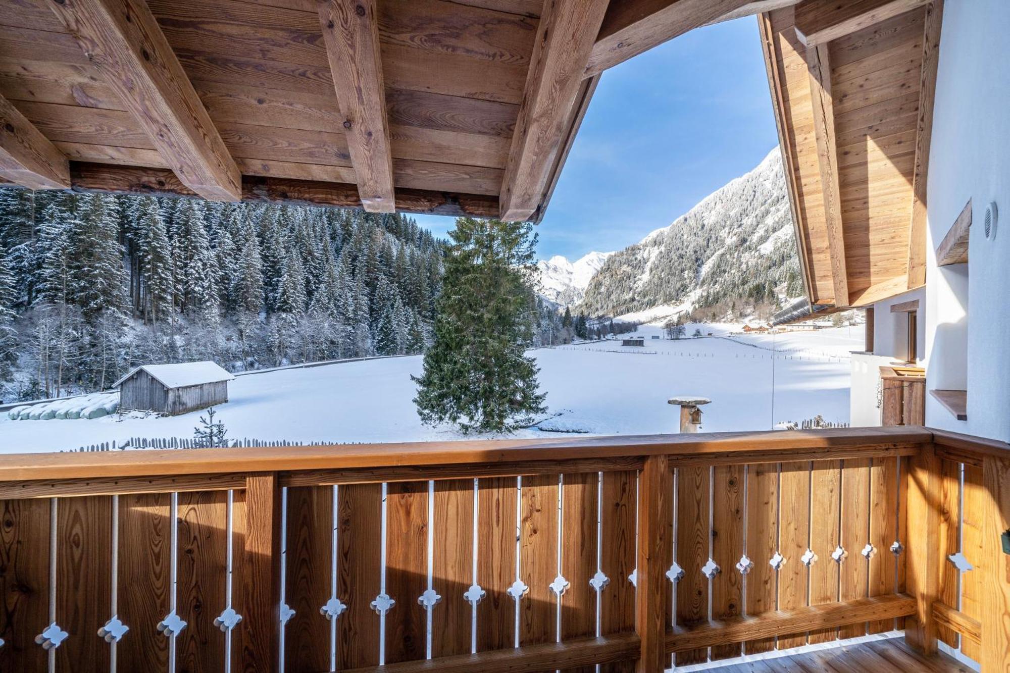 Ferienhaus Larch Soge Apt Karin Racines Dış mekan fotoğraf