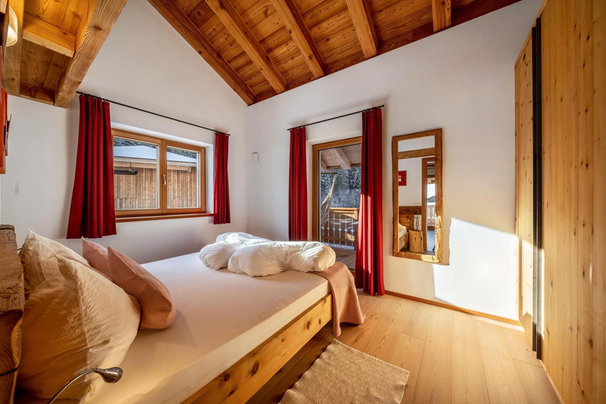Ferienhaus Larch Soge Apt Karin Racines Dış mekan fotoğraf